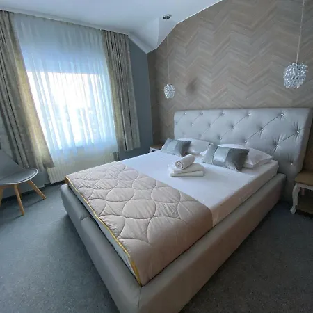 Willa Onyks Apartamenty Jastrzębia Góra Zewnętrze zdjęcie